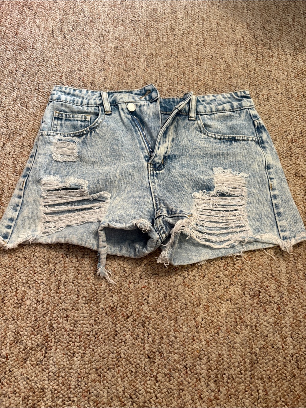 SHEIN Light Wash Distressed Denim Shorts